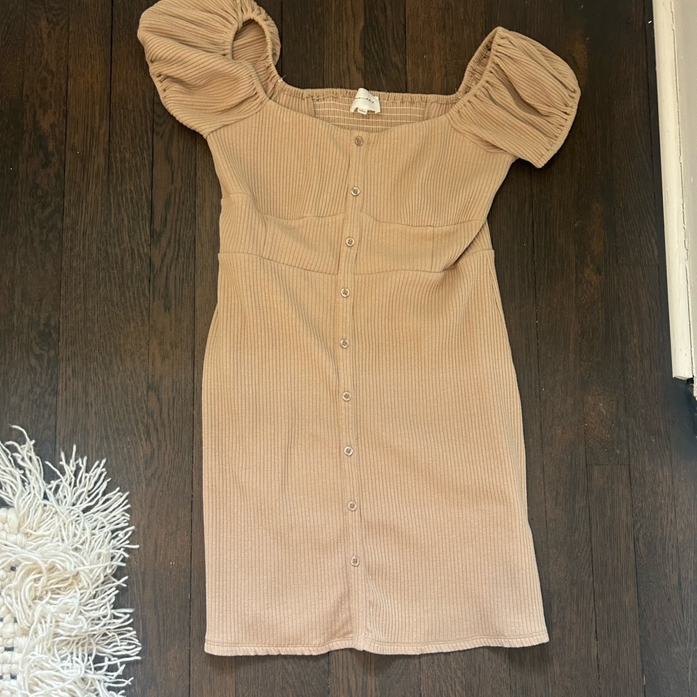 Line and dot dress